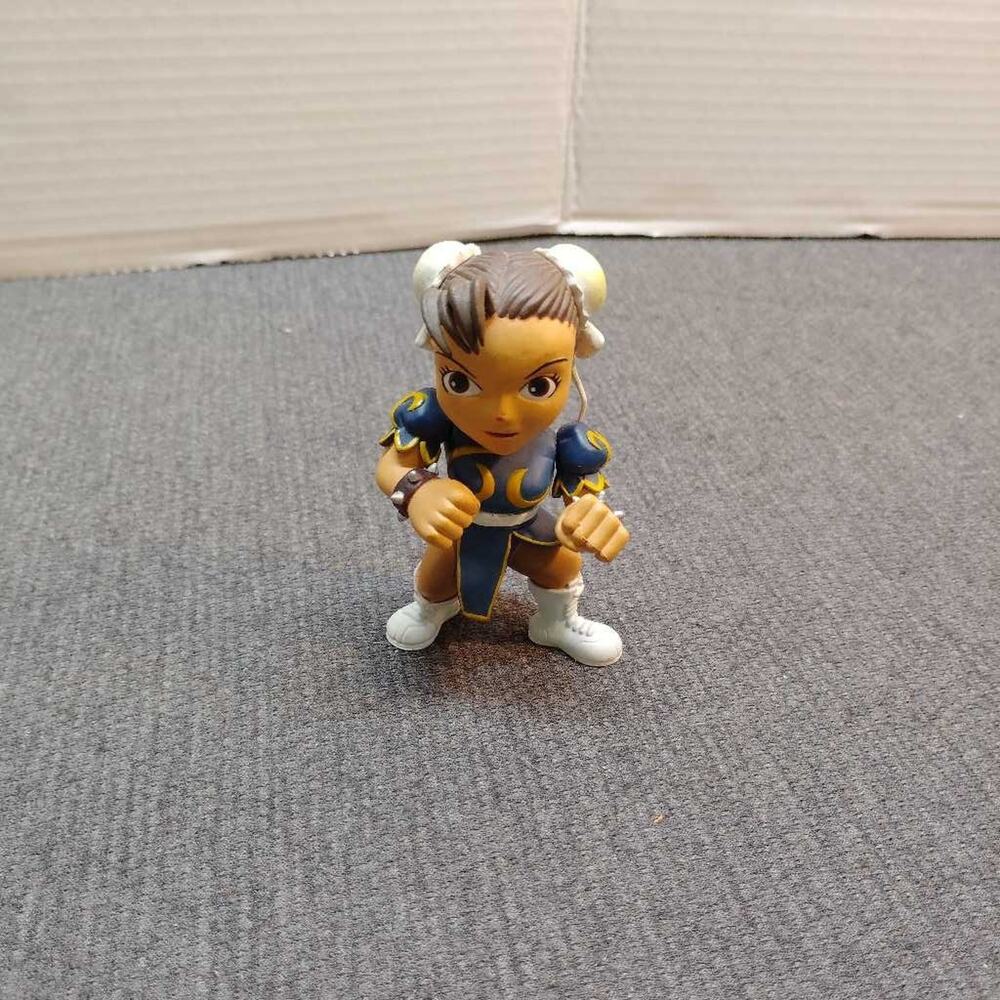 Chun-Li Street Fighter PVC Figure Collectible Fighting Game Statue Vintage